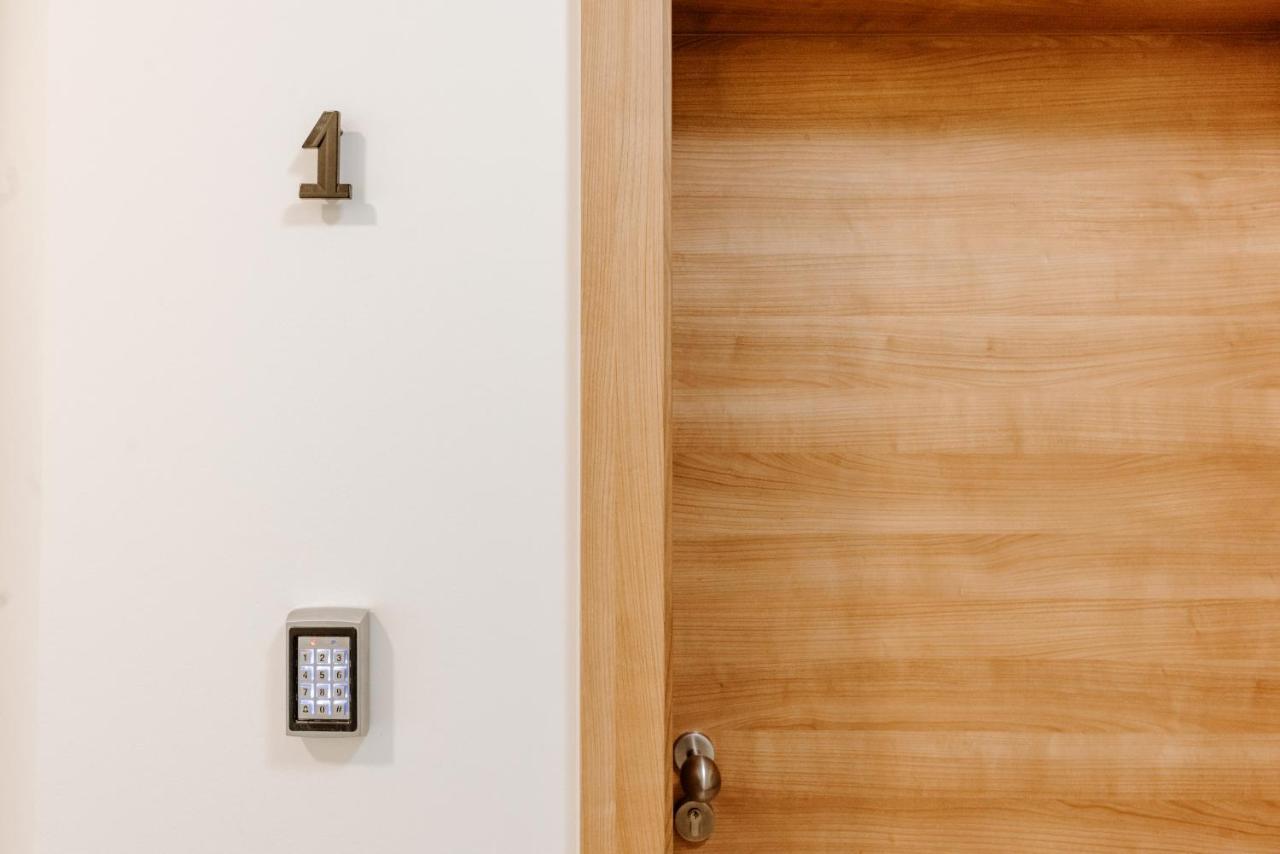 Rooms Verde Petrovče エクステリア 写真